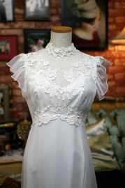 1970s Chiffon Victorian Rivial Flutter Sleeve Wedding Gown Sz S