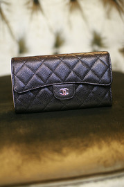 Authentic Brand NEW Chanel Black Caviar Quilted Leather Tri-Fold Wallet New (Silver Hardware)