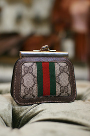 Vintage GUCCI Coins Bag Red Green GG logo Kisslock