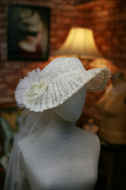 1980s Ivory Victorian Wide Brim Lace Hat with Veil