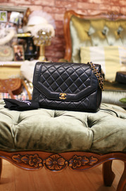 Vintage Chanel 11 inches Wide Half-octagon Flap Black Quilted Leather Shoulder Bag RARE
