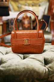 Vintage Salvatore Ferragamo Vara Ribbon Orange Brown Croco Embrossed Leather 2 way Shoulder Bag