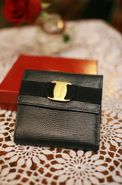 Pre own Salvatore Ferragamo Navy Calf Lizard Leather Small Wallet Like New