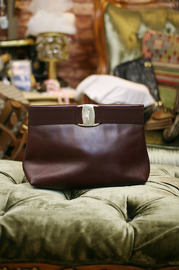 Vintage Salvatore Ferragamo Vara Bow Shoulder Bag Rare Burgundy Leather Clutch Shoulder Bag with Strap