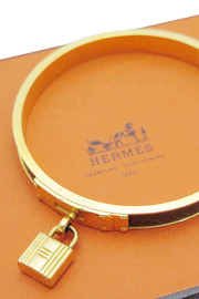 Authentic Pre owned Gold X HERMES Camel Brown Crocodile Embossed Leather Cadena Lock Motif Dangle Bangle with Box