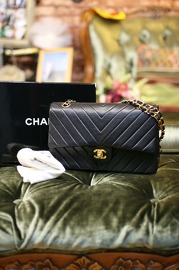 Vintage Chanel 2.55 10inch Double Flap Black V-Quilted Leather Shoulder Bag