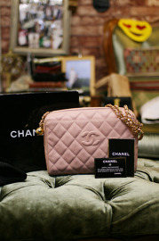 Vintage Chanel Pink Quilted Caviar Leather Shoulder Bag RARE (FULL set)