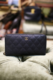 Chanel Pre Owned Classic Black Caviar Quilted Leather Zip Around Wallet Small Clutch