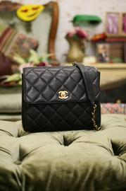 Authentic Vintage Chanel Quilted Caviar Bag 23 cm