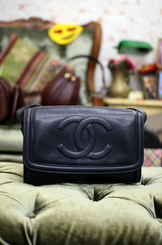 Vintage Chanel Caviar Navy Shoulder Bag