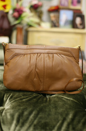 Vintage 1980s Caramel Brown Leather Convertible Shoulder Bag Clutch
