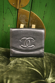 Chanel Pre owned Black Caviar Leather Small Wallet