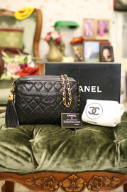 Vintage Chanel Lambskin Tassel Purse 23CM Wide Full Set