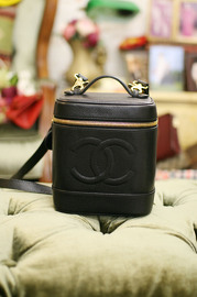 Chanel Caviar Leather Vanity Case Bag With Leather Strap #006