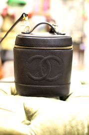 Chanel Caviar Leather Vanity Case Bag With Leather Strap #016