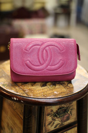 Vintage Chanel Shocking Pink Cosmetic Bag with a Mirror nside