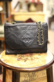 Vintage Chanel Black diamond quilted lambskin leather Flap bag