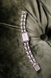 Pre Owned Chanel White x Silver Première Rock Watch Size M RARE