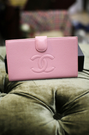 Pre Own Chanel Sakura Pink Caviar Long Wallet Rare