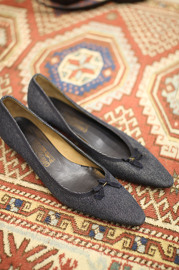 Pre Owned Salvatore Ferragamo Denim Pointed Flats Size 10B (Wider Sole)