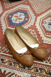 Pre Owned Chanel Honey Brown Flats size 36.5