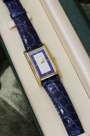 Vintage Gucci Navy Rectangular Shaped Watch with Original Navy Crocodile Leather Strap with Box