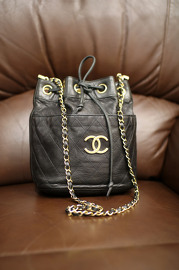 Vintage Chanel Black Lambskin Bucket Bag Rare Medium Size