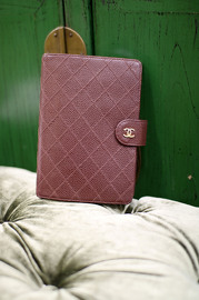 Authentic Vintage Chanel Agenda Reddish Brown Caviar Leather Cover Organiser