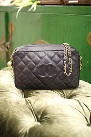 Vintage Chanel Black Caviar Quilted Leather Golden Ball Shoulder Bag Rare 24cm Wide