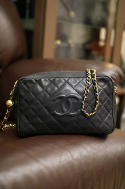 Vintage Chanel Black Caviar Quilted Leather Golden Ball Shoulder Bag Rare 25cm Wide