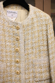 Vintage Chanel Beige and white Chanel Tweed Jacket FR40 1993