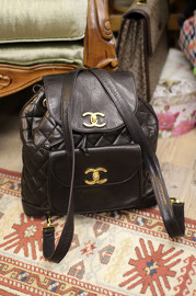 Beautiful Vintage Chanel CC Quilted Lambskin Leather Chain Backpack Medium Size RARE