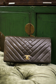 1960s Chanel Super Rare Greenish Brown Lambskin Clutch with Reversed CC Turnlock and Stitching Inside