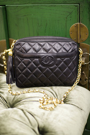 Vintage Chanel Black Quilted Leather Fringe Shoulder Camera Bag Full Set