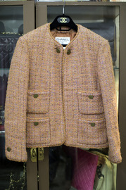 Vintage Chanel Salmon Boucle Jacket 1997 FR38