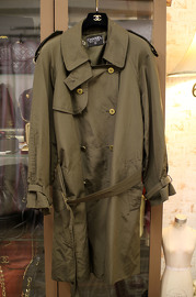 Chicest Vintage Chanel Military Green Silk Trench Coat FR40 Unisex Style