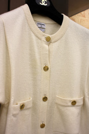 Vintage Chanel Ivory White Cashmere Cardigan Size S 80s