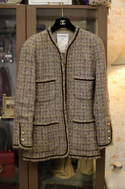 Vintage Chanel Brown Multi Tweed Wool Jacket FR36 80s