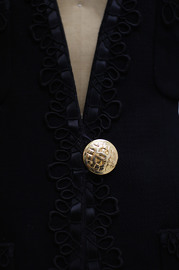 Vintage Chanel Black Thin Wool Blazer with Giant CC Button 4.2cm wide FR34 / FR36 90s