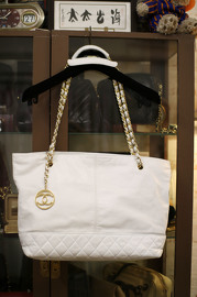 Vintage Chanel Ivory White Lambskin Tote Bag from 1990 Rare