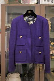 Vintage Chanel Purple Tweed Jacket With Pretty Lining Inside FR36 1990s