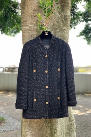 Vintage Chanel Boutique Black Wool Tweed Skirt Suit with Metallic Gold and Silver Threading FR40