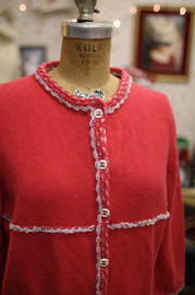 Pre Owned Chanel Coral Red Cashmere Cardigan FR46 2006