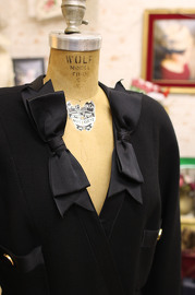 Vintage Chanel Black Bow Jacket FR40 1991