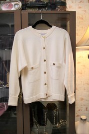 Vintage Chanel Ivory White Cashmere Cardigan Size S 80s