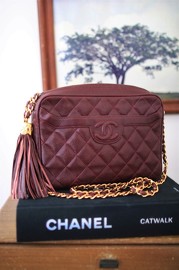 Vintage Chanel Burgundy Caviar Tassel Bag 23cm 1991 Rare Colour