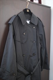 Chicest Vintage Chanel Black Trench Coat Water Resistant Be Raincoat Too FR34 1993