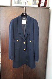 Vintage Chanel Navy Blazer FR40 from 80s