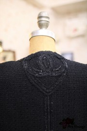 Pre Owned Chanel Black Tweed Jacket FR44 2009